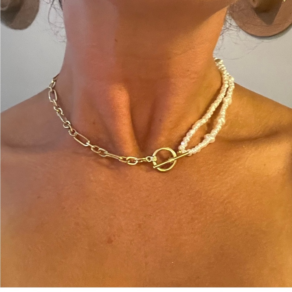 BP Gold and Cream Necklace
